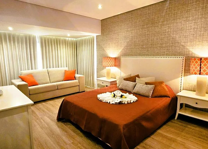 Διαμέρισμα T3 1 Lote 9 Beira Mar - Casas & Papeis *