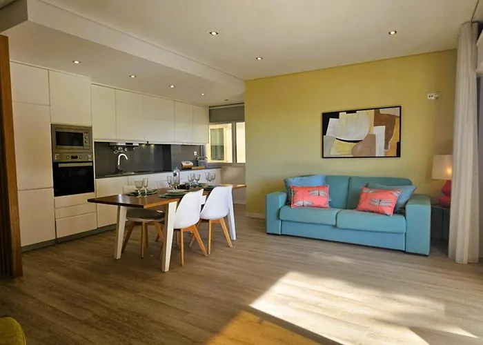 T3 1 Lote 9 Beira Mar - Casas & Papeis